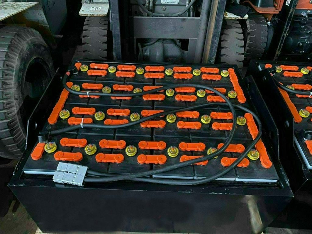 Ắc Quy Xe Nâng Rocket VCES740