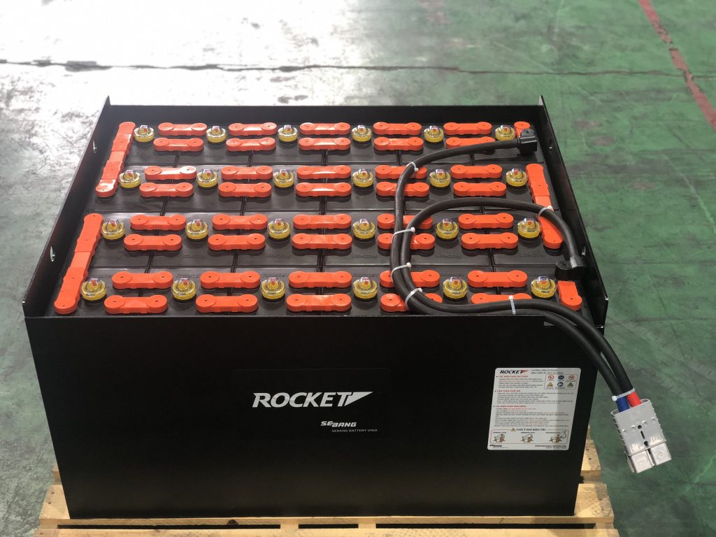 Ắc Quy Xe Nâng Rocket VCE715