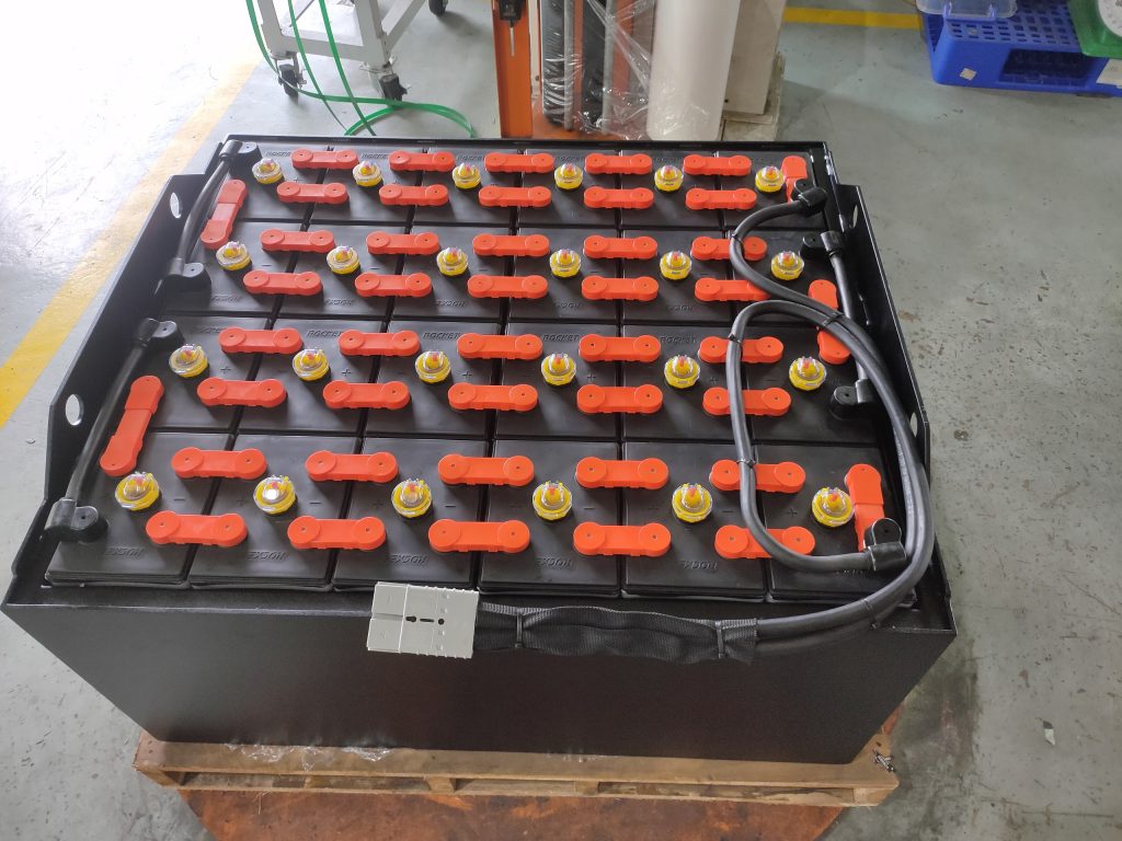 Ắc Quy Xe Nâng Rocket VCES800