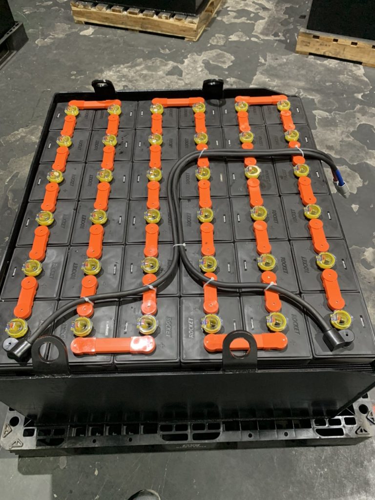 Ắc Quy Xe Nâng Rocket VCDH460