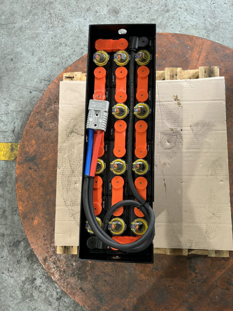 Ắc quy xe nâng điện Rocket VCD170