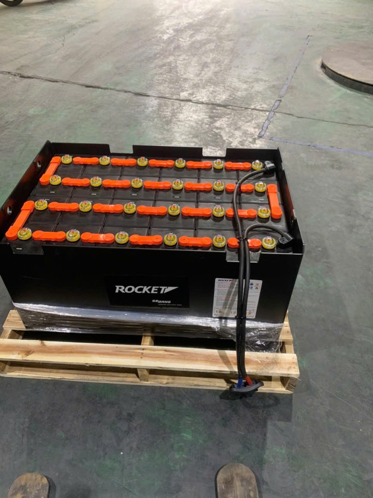 Ắc Quy Xe Nâng Rocket VCD450