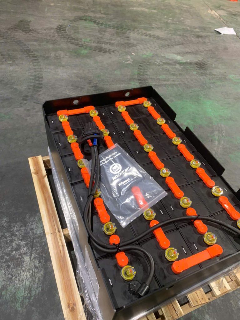 Ắc Quy Xe Nâng Rocket VCD450